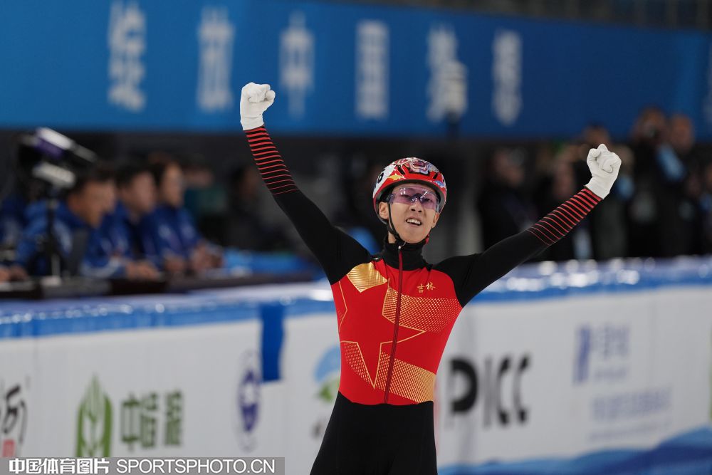 西甲半场：纳瓦罗、N.威廉姆斯建功，毕尔巴鄂2-0莱万特