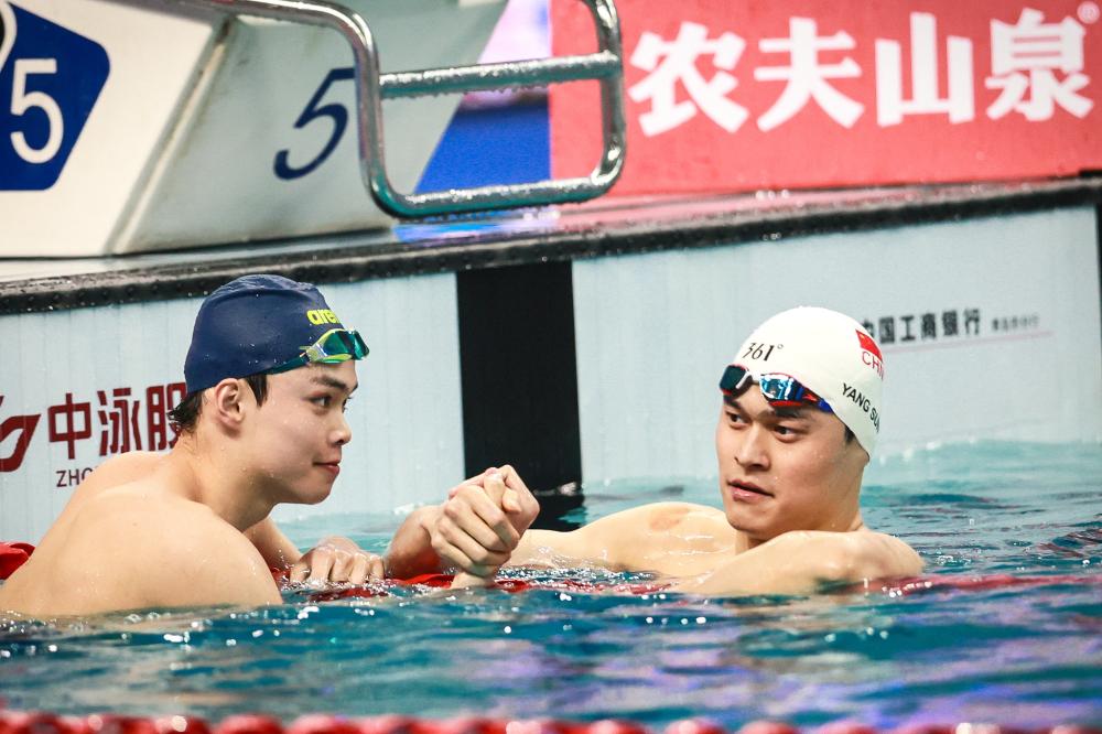 欧冠战报：奥赖利破门，哈兰德点射，曼城2-1逆转客胜皇马